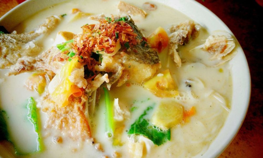 Singapore Food, Dinner Party ideas, Vermicelli, Fish Soup